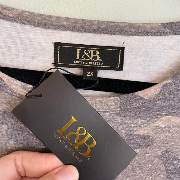 L&B Tunic 2X Plus Camou Sequins Stripe Colorblock Pullover Elbow Sleeve Gray NWT - Picture 5 of 6